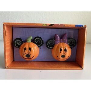 Disney Mickey Mouse And Minnie Mouse Halloween Pumpkin Salt & Pepper Shakers NEW
